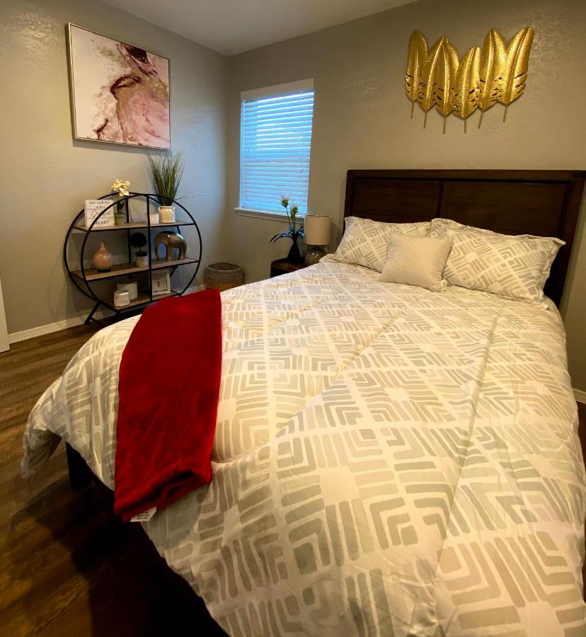 Evie's Campus-close 2 Bedroom Luxury Appartement *