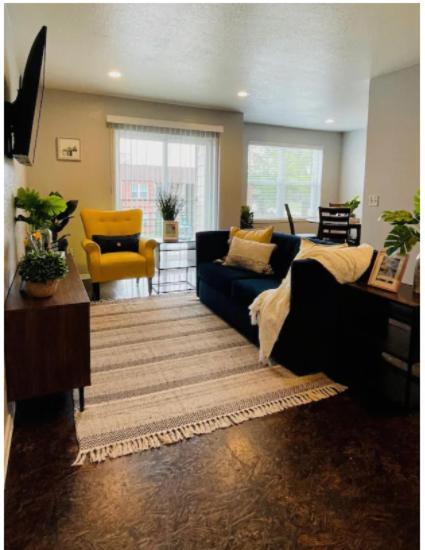 Evie's Campus-close 2 Bedroom Luxury Appartement