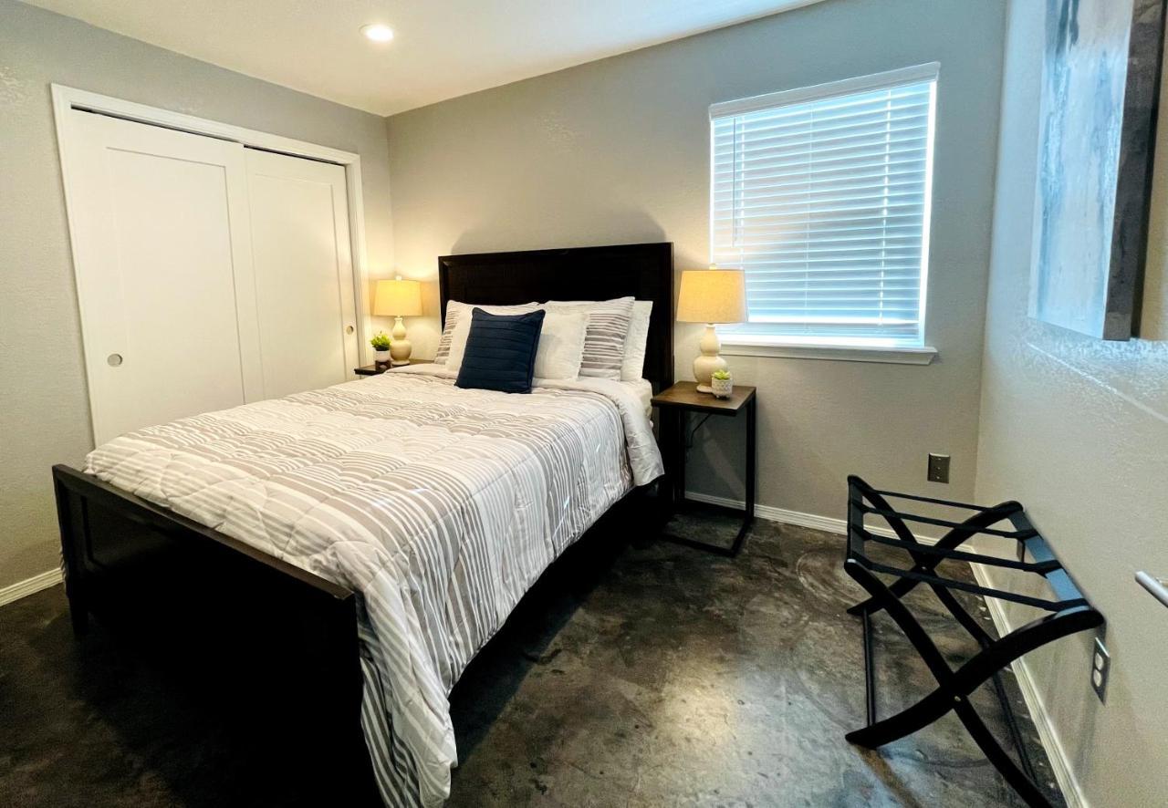 Evie's Campus-close 2 Bedroom Luxury Appartement *