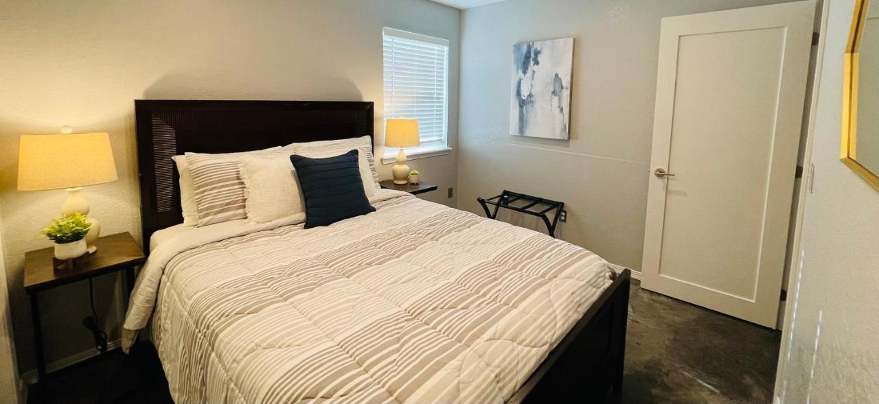 Evie's Campus-close 2 Bedroom Luxury